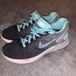 Nike Lunarglide 6 shoes.  Size 6.5